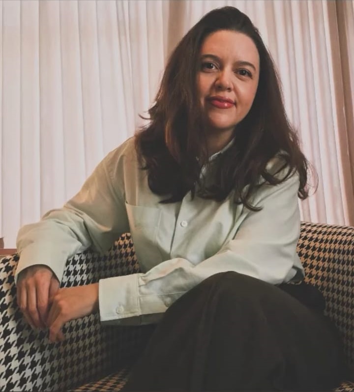 Dra. Ana Letícia Nunes